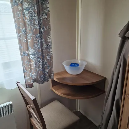 Stacaravan 104 Met 4 Slaapplaatsen